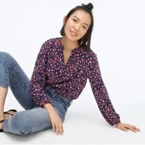 J. Crew Watercolor Floral Crepe Blouse S | Ditsy Twee Puff Sleeve V-Neck Top